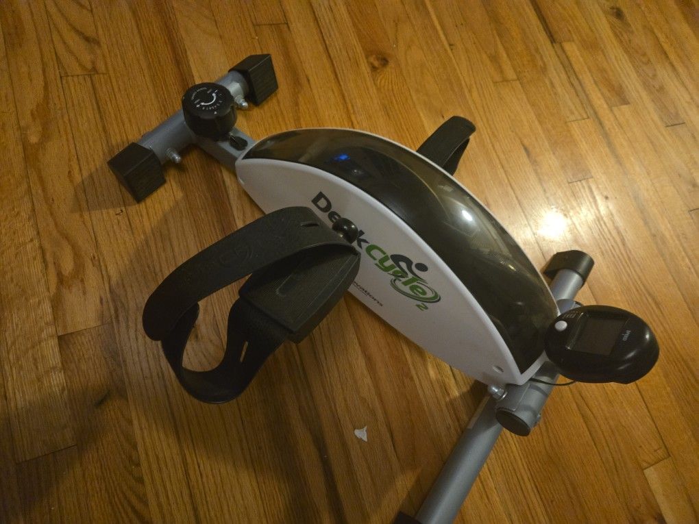 Desk Cycle