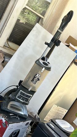 Shark vacuum