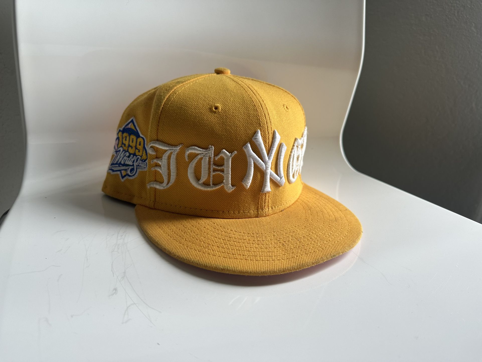 Customized Yankies Fittted Hat
