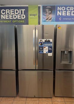 LG 33" W 21 Cu.Ft. Smart Counter Depth French Door Refrigerator with Ice Maker
