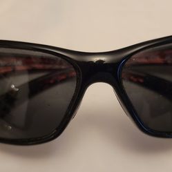 BOLLE RECOIL Sunglasses - Black Outside, Red  Frame, Polarized Lenses 