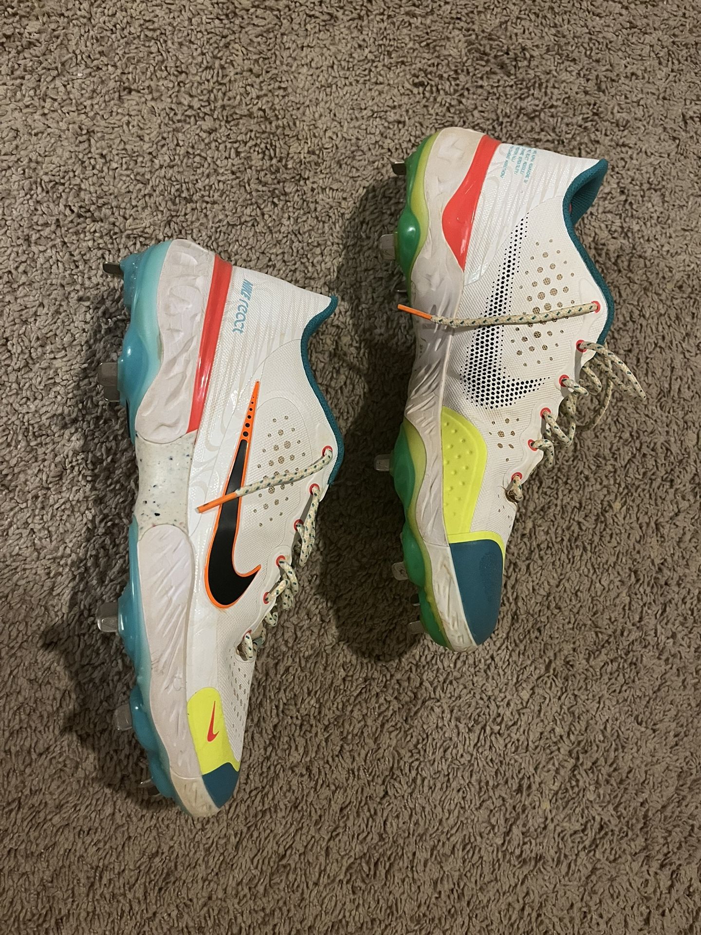Nike Alpha Huarache Elite 3