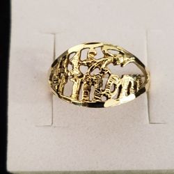 10kt Gold #1 Mom Design Ring 