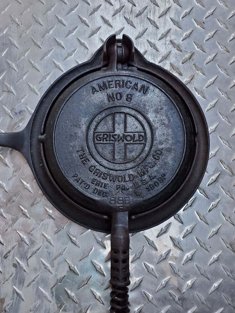 Griswold Cast Iron Waffle Maker.