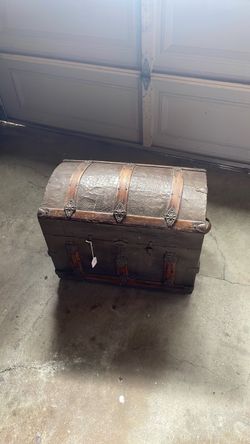 19th Century Victorian Steamer Trunk