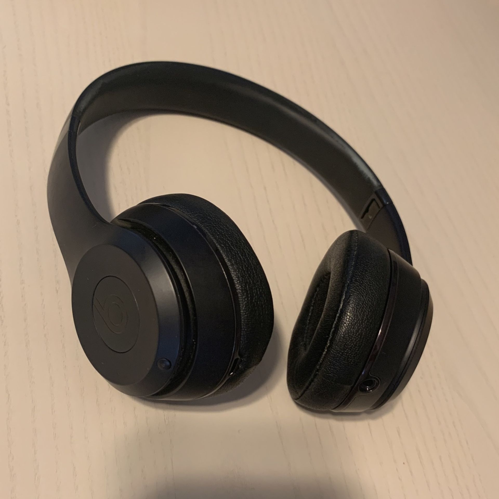 Beats Solo 3 (triple black)