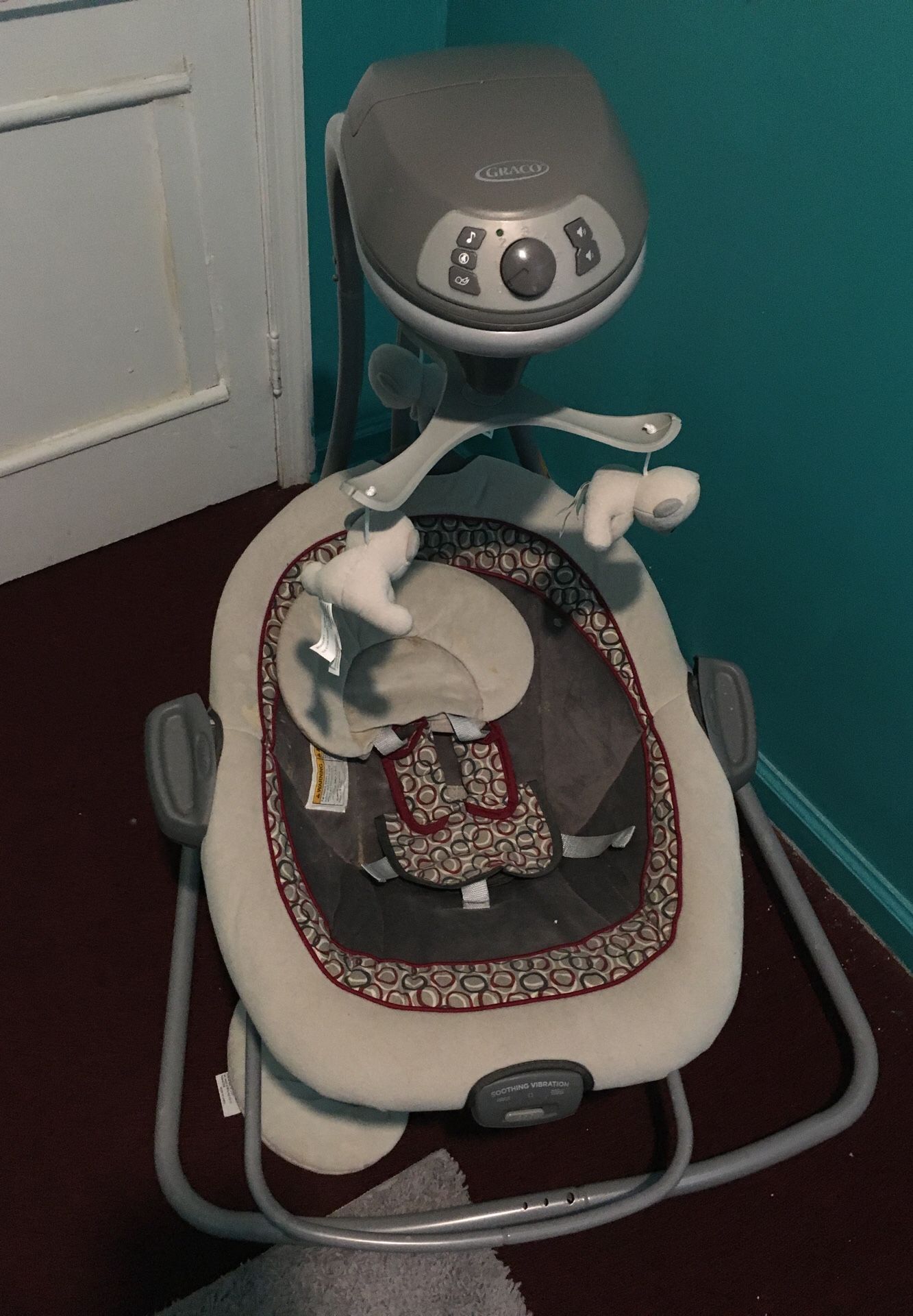 Graco soothing vibration baby swing