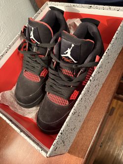 RED THUNDER 4s