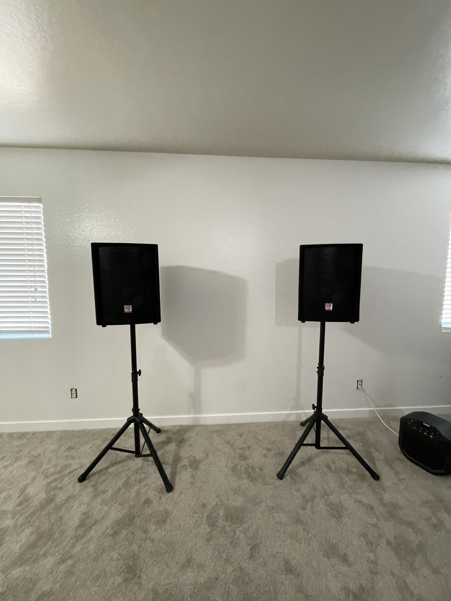 Speakers And Mixers
