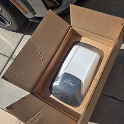 Ford Connected Home Charging Station