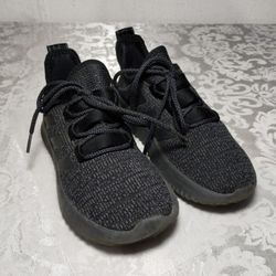 Black Adidas Striped Lace-Up Shoes For Kids SIZE (3.5) — Used Good Condition 