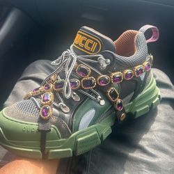 Gucci Flashtrek