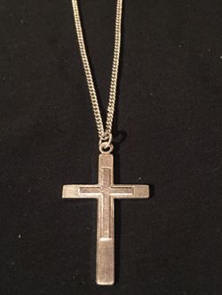 925 Sterling silver cross necklace