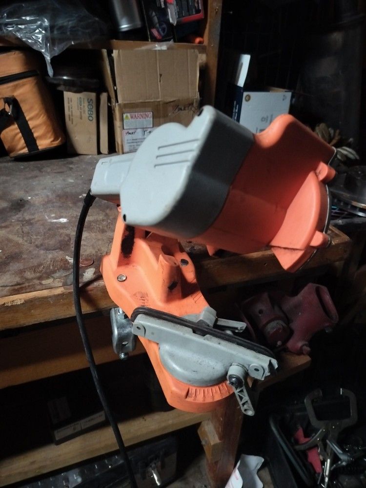 Electric Chainsaw Sharpener
