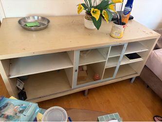 Tv stand free