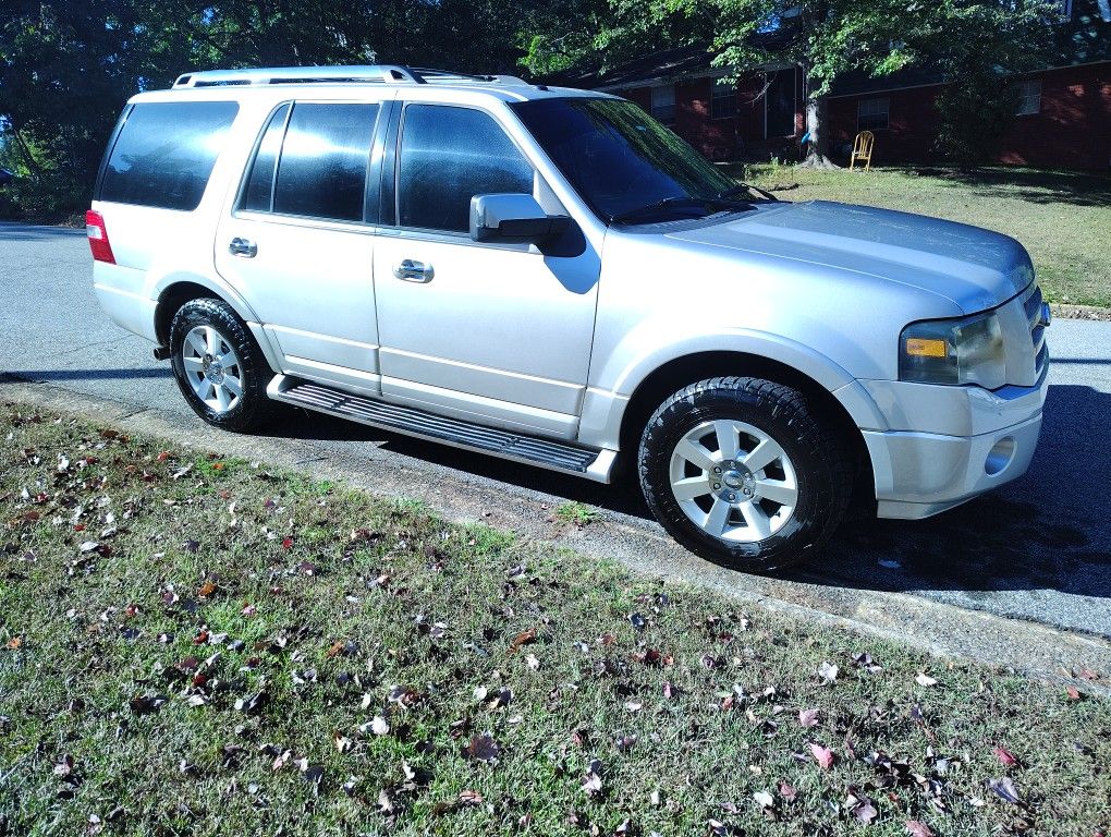 2010 Ford Expedition