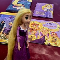 Walt Disney World/ Tangle Rapunzel/ 4 Book & One Doll