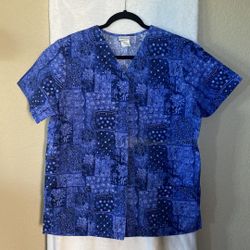 Ladies Simply Basic button-down scrub top-size L