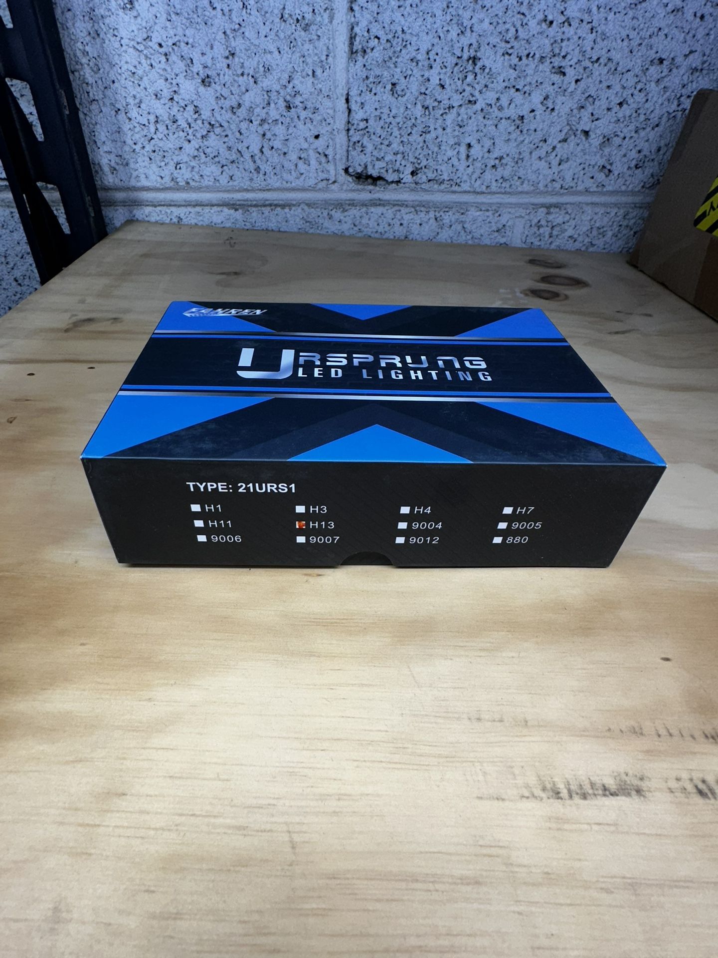 H13 FAHREN URSPRUNG LED LIGHTING