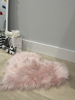 Heart-Shaped Pink Carpet – Brand New