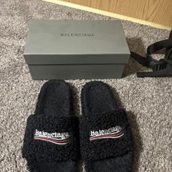 Balenciaga Slides