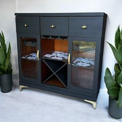 MCM / Credenza / buffet / Wine bar / Black