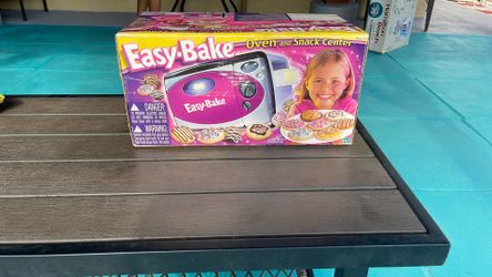 Vintage easy back oven