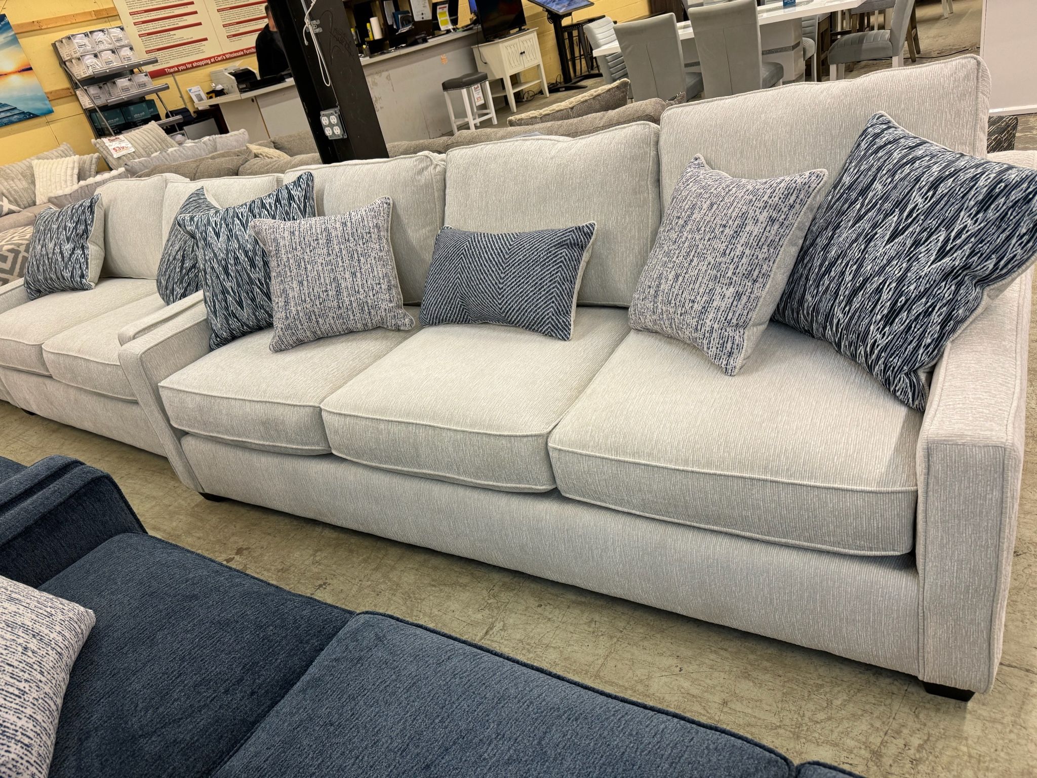 Update Your Living Room With This Beautiful Living Room Set. Financing Available!!