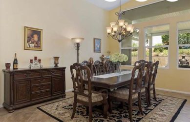Beautiful Dining Set $1200