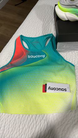 Saucony Endorphin Crop Top