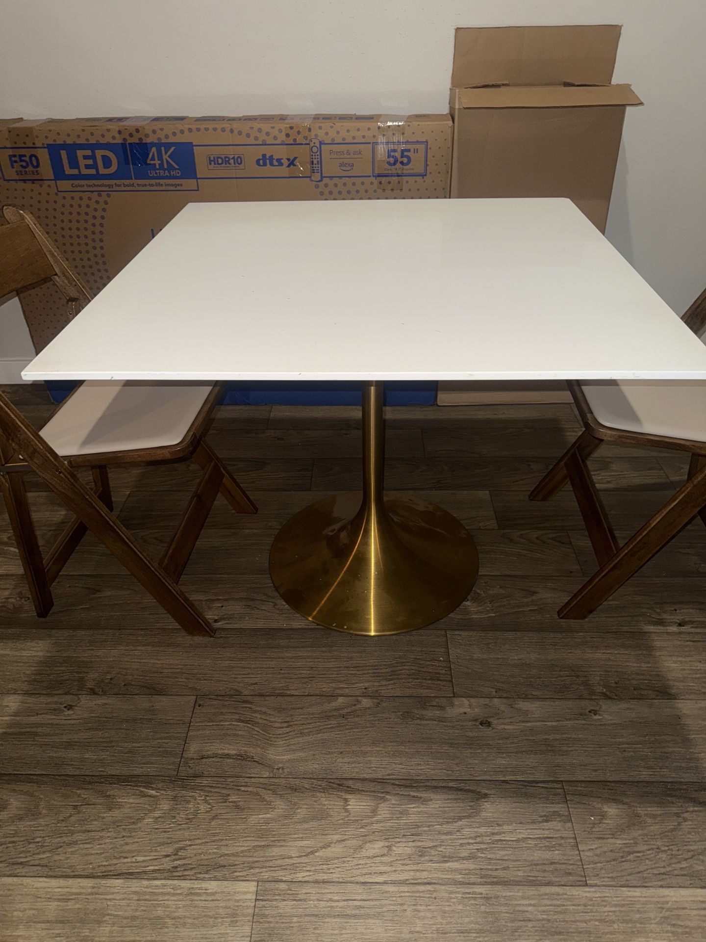 White-gold Dining Table $30
