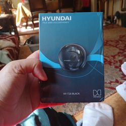 HYUNDAI WIRELESS EARPHONES 