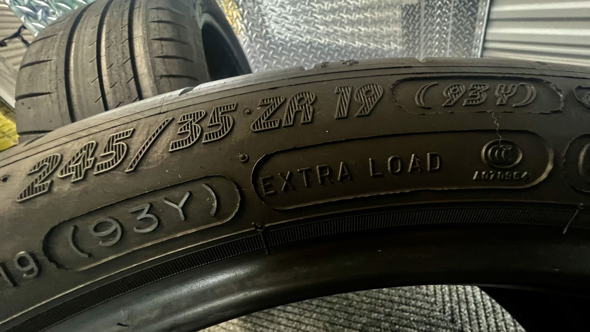 245/35/19 Michelin Cup2 Pair Of 2 Tires