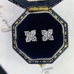 18k White Gold Lab Diamond Earrings 