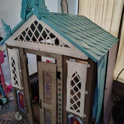idKraft Disney Frozen Arendelle Playhouse