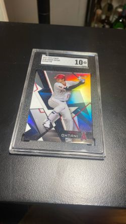 2018 Topps Finest Shohei Ohtani Refractor Rookie SGC 10 Gem Mint