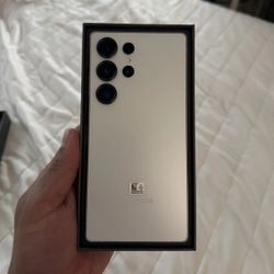 Samsung Galaxy S25 Ultra Unlocked With Pen 