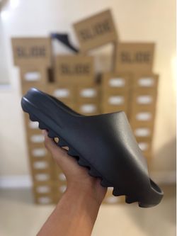Onyx Yeezy slides