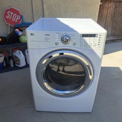 L g gas dryer working in great conditions ninety days warranty