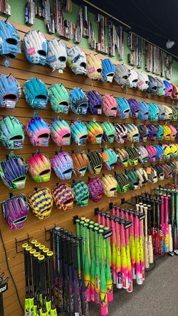 PRO-STOCK BASEBALL GLOVES