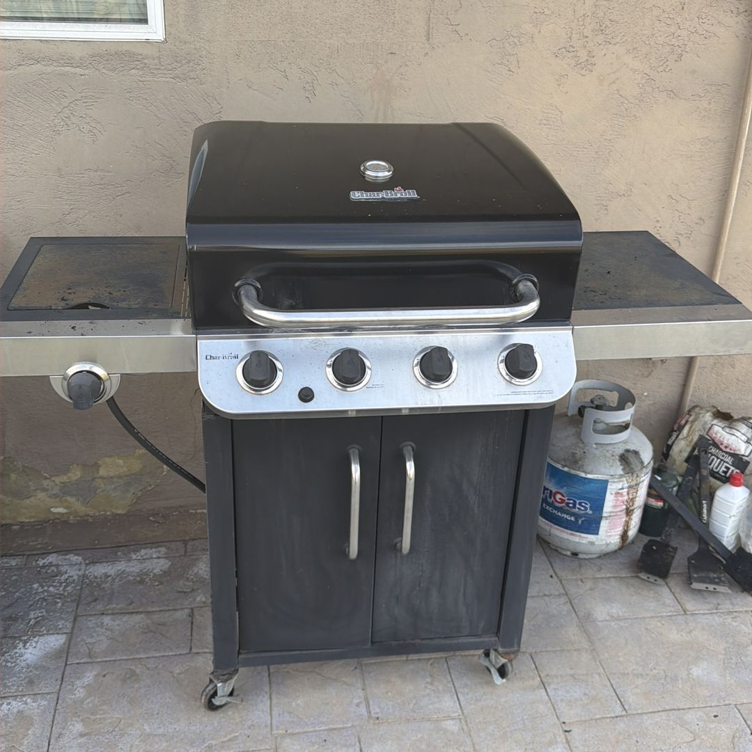 Char-broil 4 burner bbq grill,