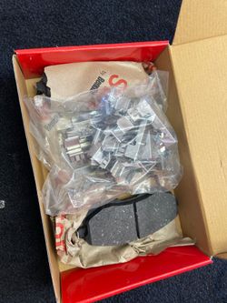 New front brake pads for 2011 NISSAN juke