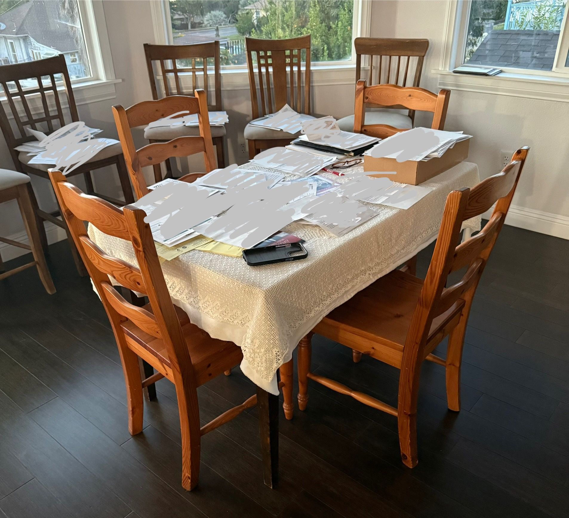 Breakfast Table And 4 Chairs