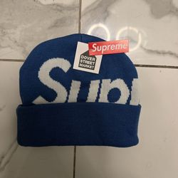 Supreme Big Logo Knit Beanie – Blue