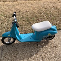 Great Condition Kids Electric Motorcycle / Read Description 