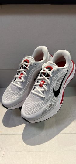NIKE JOURNEY RUN “WHITE FIRE RUN”