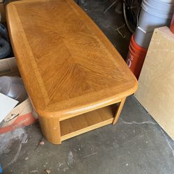 COFFEE TABLE (CHEAP)