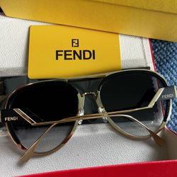 Fendi Sunglasses 