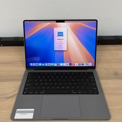 14" MacBook Pro M1 Pro 8 Core*16GB RAM*500GB SSD