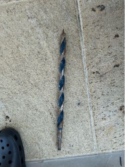 Wood drill bit
